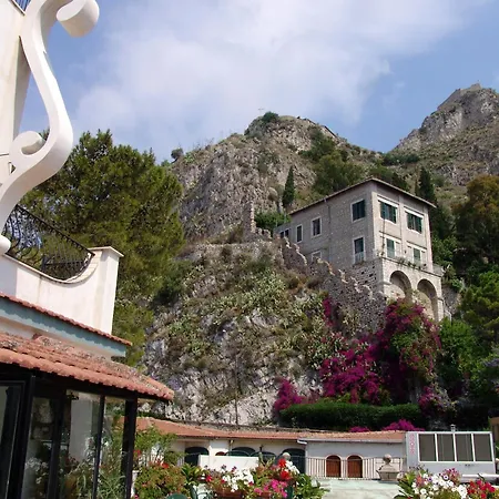 Hotel Vello D'oro